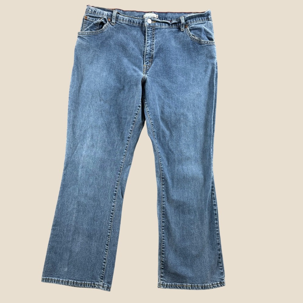 Levi Jeans Women 18 S Blue Relaxed Bootcut 550 Stretch Denim Casual Classic Pant